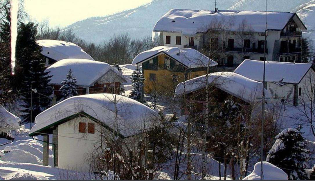 White Appartament Bagnolo Piemonte Dış mekan fotoğraf